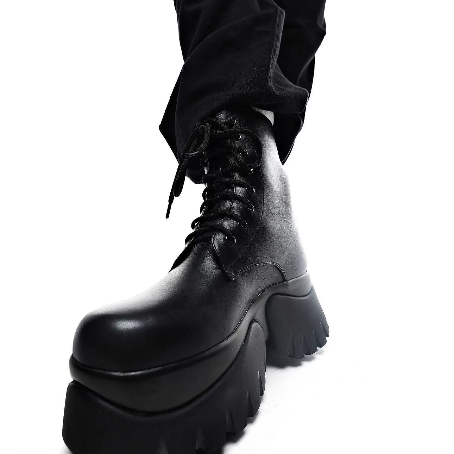 Flash Sale Czarne Sznurowane Buty Rancor Vilun Damskie Rozruch Platformy