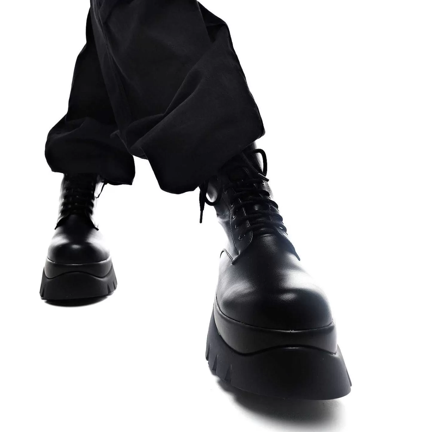 Flash Sale Czarne Sznurowane Buty Rancor Vilun Damskie Rozruch Platformy